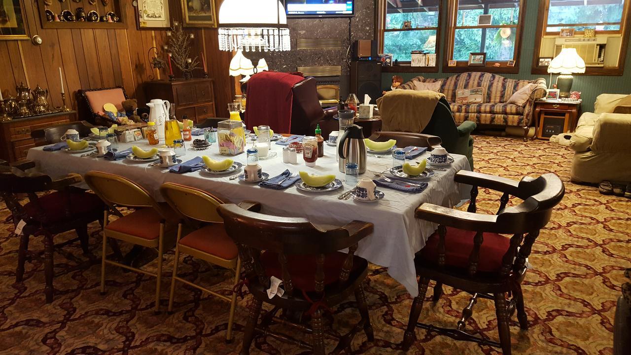 كوبرستاوون Whisperin' Pines Chalet المظهر الخارجي الصورة