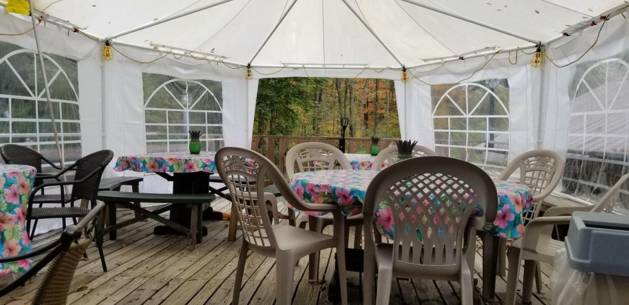 كوبرستاوون Whisperin' Pines Chalet المظهر الخارجي الصورة